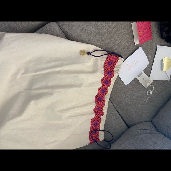 Tory Burch Fleming Back pack / purse - Picture 5 of 5